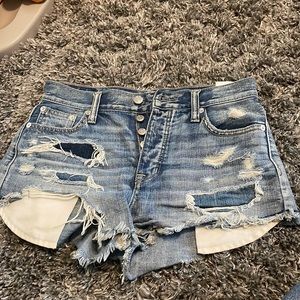 Size 0 American eagle shorts